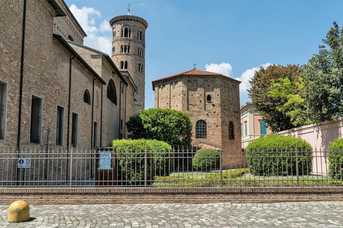 Duomo - City Center Appartamento Elegante Con Suite Ravenna Kültér fotó